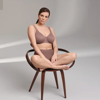 Anita-Rosa-Faia-Twin-Everyday-Moulded-Seamless-Bra-Berry-5490769-Lifestyle