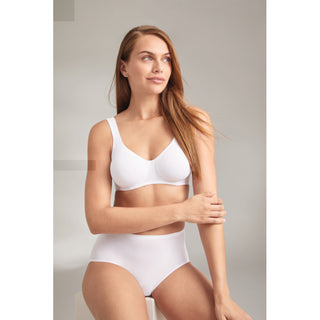 Anita-Rosa-Faia-Twin-Everyday-Moulded-Seamless-Bra-White-5490006-Lifestyle