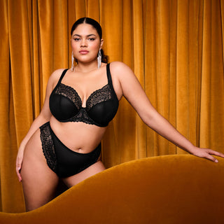 Elomi-Lingerie-Tiernie-Black-Plunge-Bra-Racerback-EL303334BLK-Brief-EL303350BLK-Lifestyle
