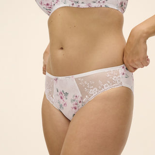 Close-up of Fantasie Lizbeth brief in White, showing the embroidery