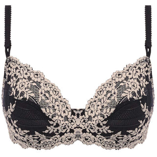 Wacoal-Lingerie-Embrace-Lace-Black-Underwire-Bra-WA065191BLK