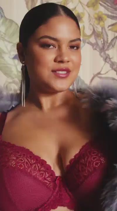 Elomi Tiernie Tibetan Red thong video 2