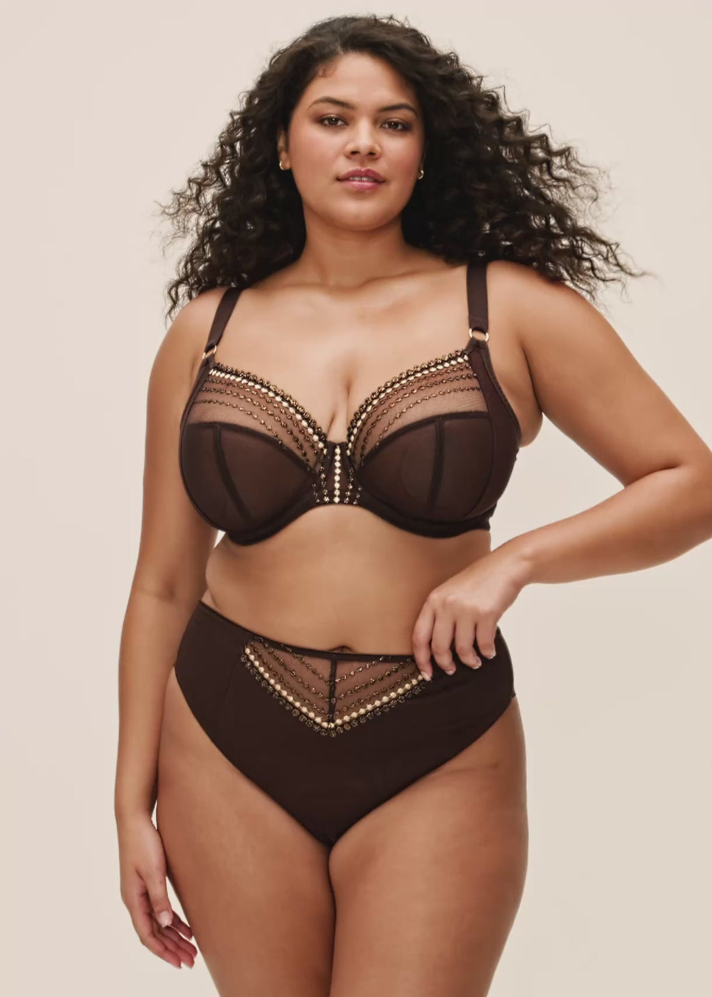 Elomi-Lingerie-Matilda-Gold-Rush-Plunge-Bra-EL8900GOR-Brazilian-Brief-EL8909GOR-Video