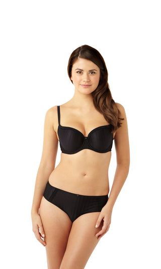 Cleo-Lingerie-Maddie-Moulded-T-Shirt-Bra-Black-7201-Brief-7202