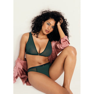 Freya-Lingerie-Snapshot-Bralette-Deep-Emerald-Green-AA400917DPE-Thong-AA400970DPE-Lifestyle